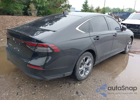 2024 Honda Accord Ex z USA, uszkodzony, nr VIN 1HGCY1F30RA006550